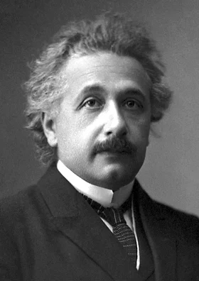 Portrait photographique d’Albert Einstein en costume, associé au prix Nobel de 1921.